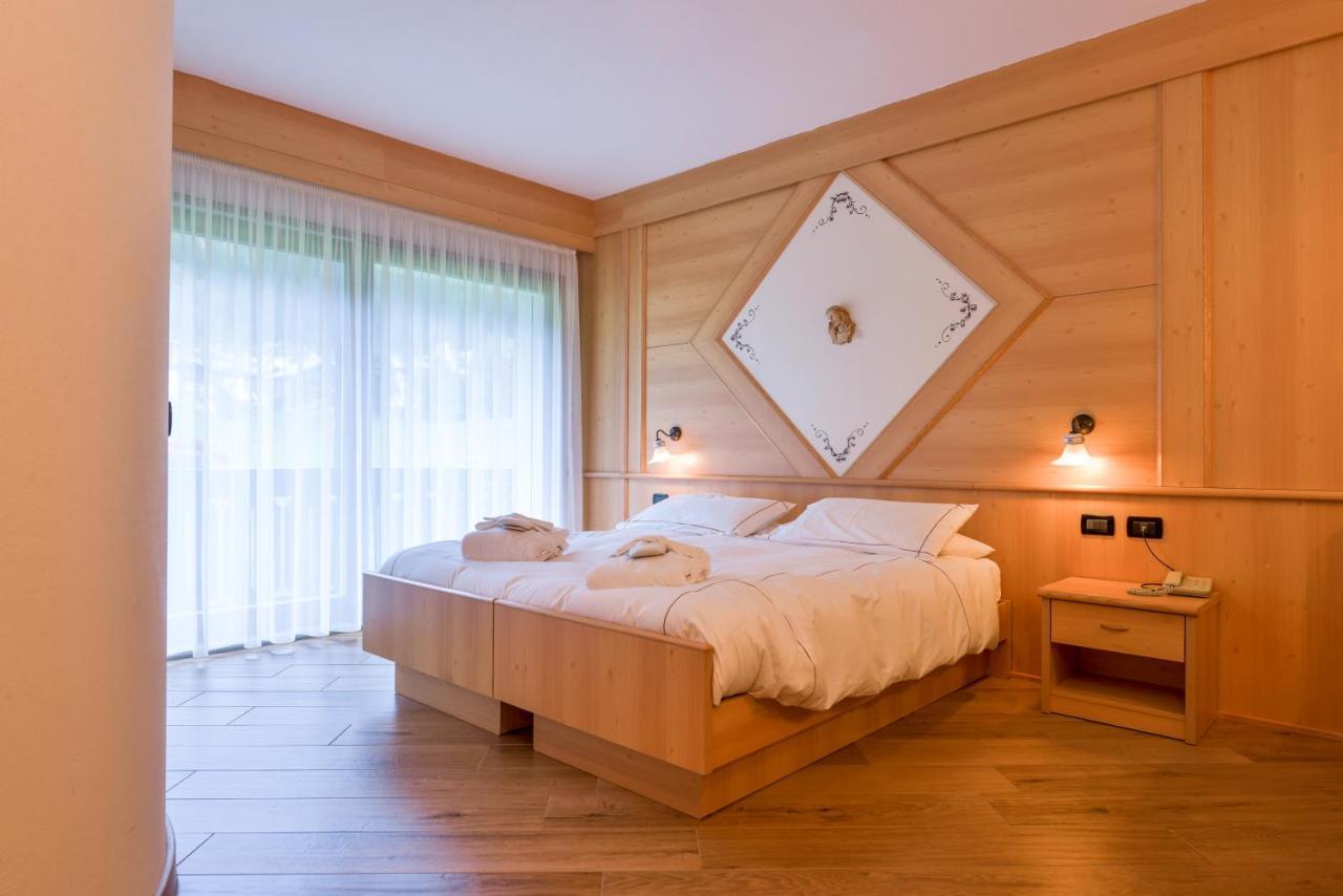 Chalet Pineta Relax Location Canazei Exterior foto