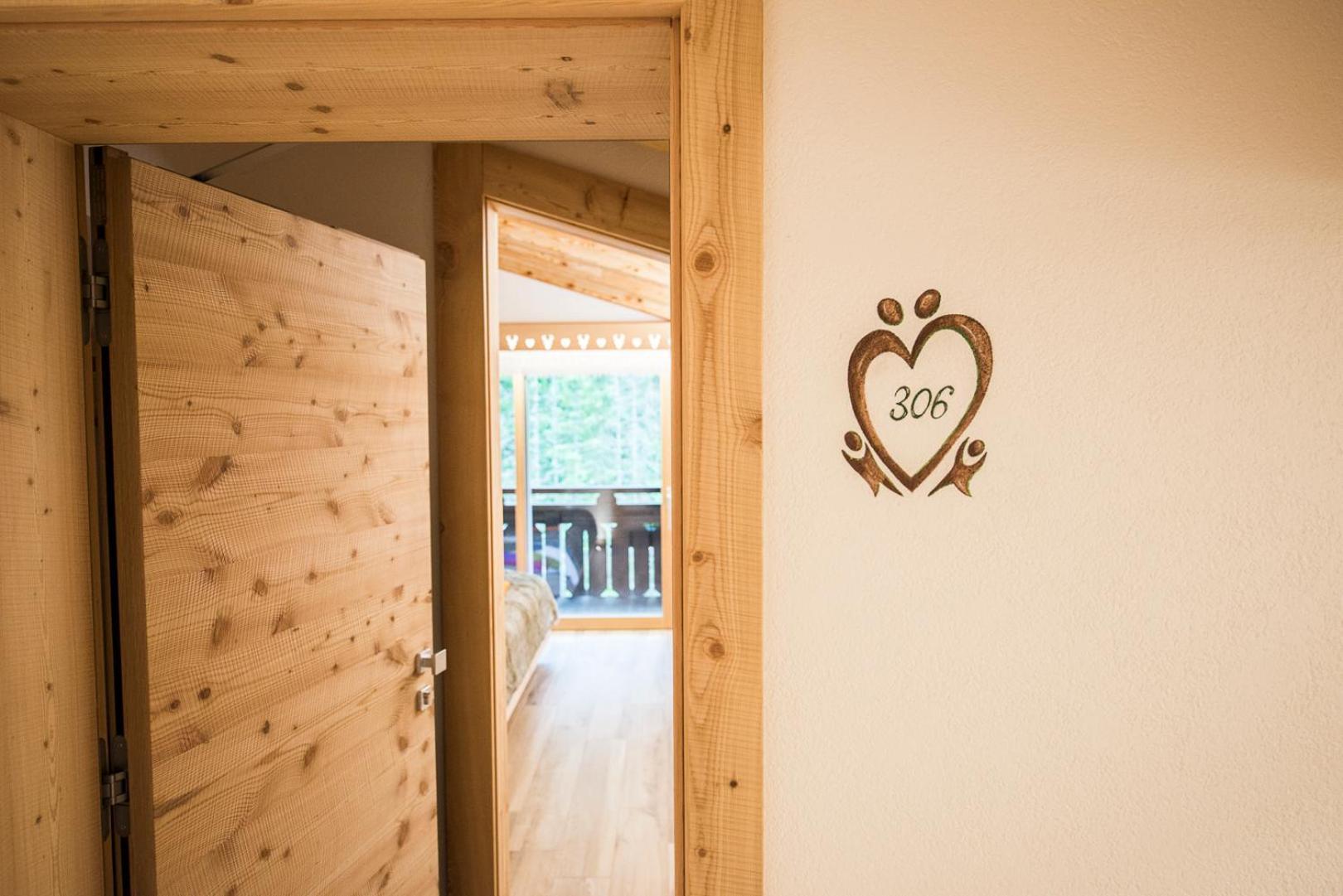 Chalet Pineta Relax Location Canazei Exterior foto