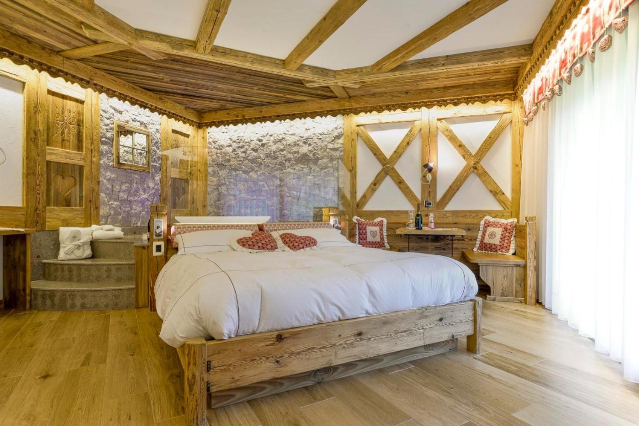 Chalet Pineta Relax Location Canazei Exterior foto